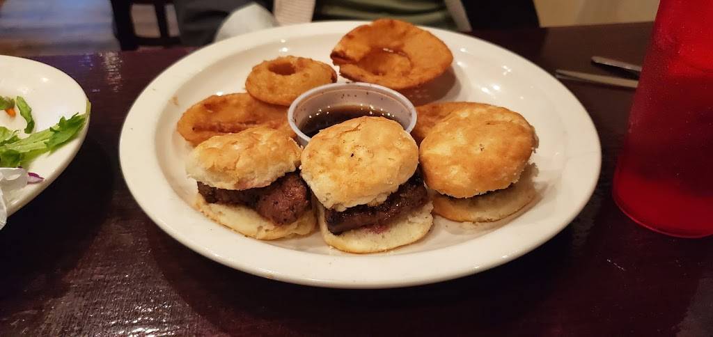 Sidelines Grill | restaurant | 3011 Longford Dr, Spring Hill, TN 37174, USA | 6153928043 OR +1 615-392-8043