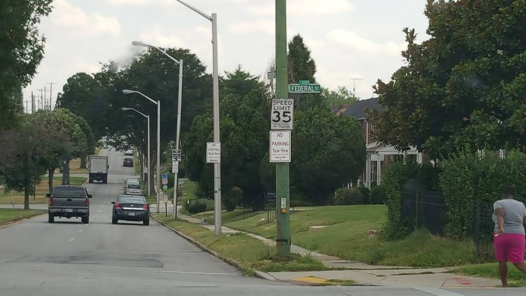 Edison Carryout and Grocery | restaurant | 1501 Edison Hwy # 2, Baltimore, MD 21213, USA | 4105221117 OR +1 410-522-1117