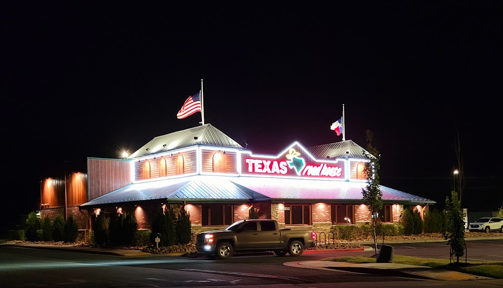 Texas Roadhouse | restaurant | 650 S Amity Rd, Conway, AR 72032, USA | 5015857720 OR +1 501-585-7720