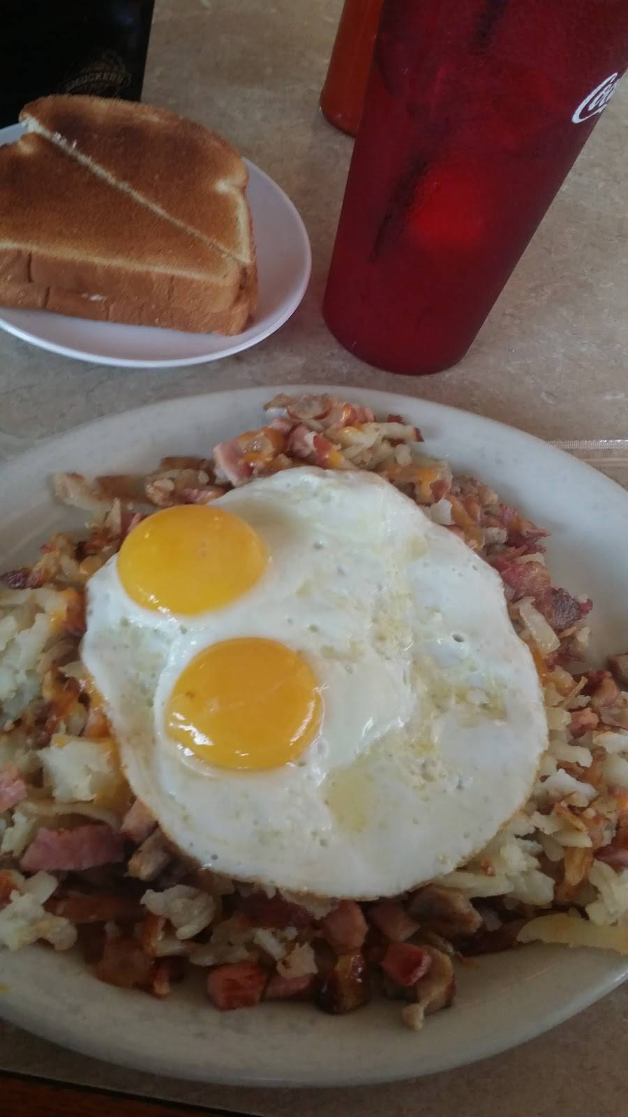 Garden Grille Cafe | restaurant | 8425 W Hillsborough Ave, Tampa, FL 33615, USA | 8139015660 OR +1 813-901-5660