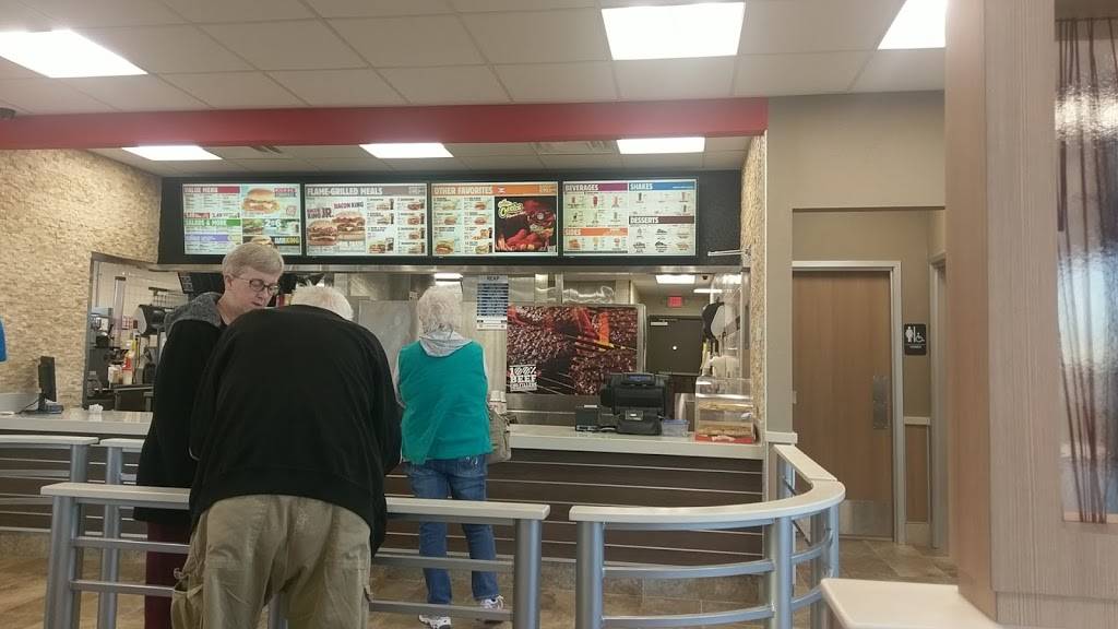 Burger King | restaurant | 2575 State Rd 46, Terre Haute, IN 47803, USA | 8128776619 OR +1 812-877-6619
