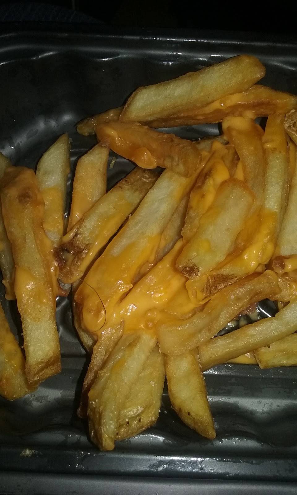 Wendys | restaurant | 250 N River Ave, Holland, MI 49424, USA | 6169280071 OR +1 616-928-0071