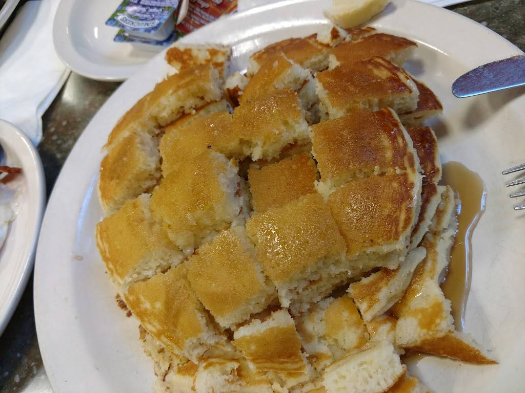 Moonstruck | restaurant | 462 1st Avenue, New York, NY 10016, USA | 2125624141 OR +1 212-562-4141