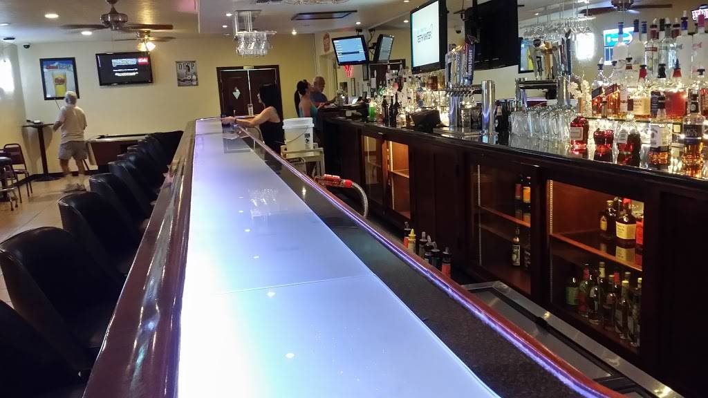 M&L Airport Inn Bar & Grill | restaurant | 2303 E Valencia Rd, Tucson, AZ 85706, United States | 8889592269 OR +1 888-959-2269