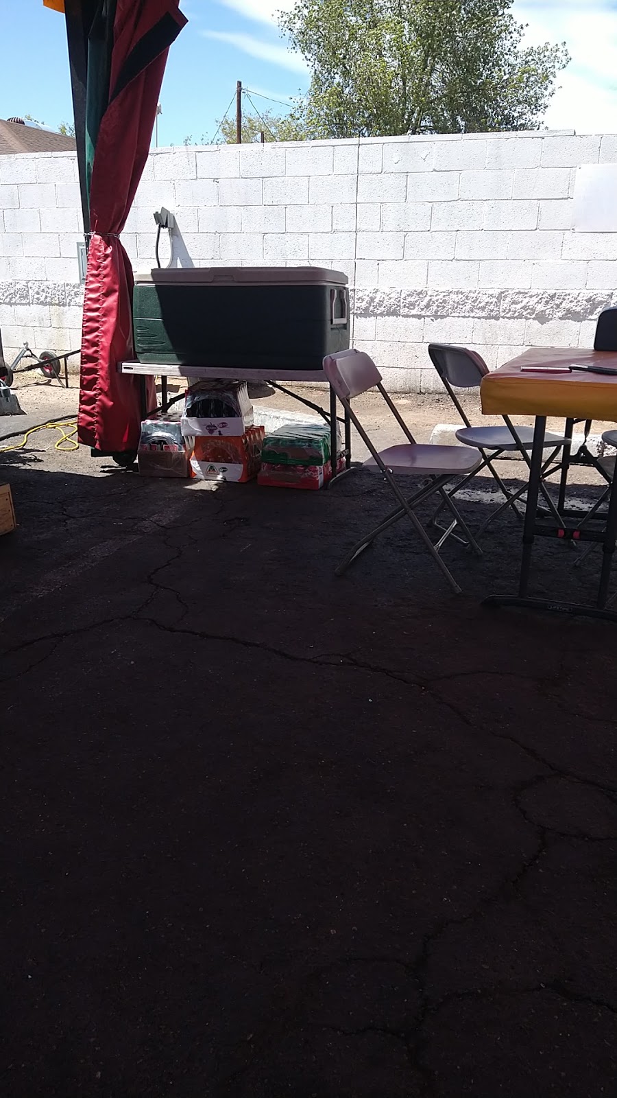 Yolys Taquizas | restaurant | 2300 W Indian School Rd, Phoenix, AZ 85015, USA | 6025782130 OR +1 602-578-2130