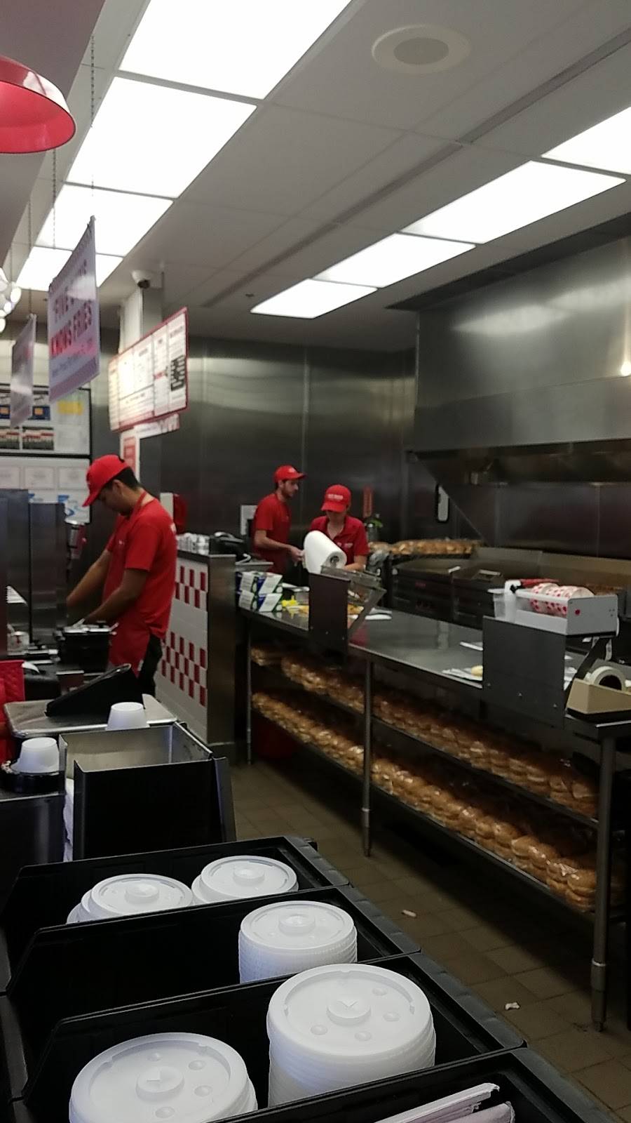 Five Guys | meal takeaway | 40 Main St Suite 110, Vista, CA 92083, USA | 7606432356 OR +1 760-643-2356