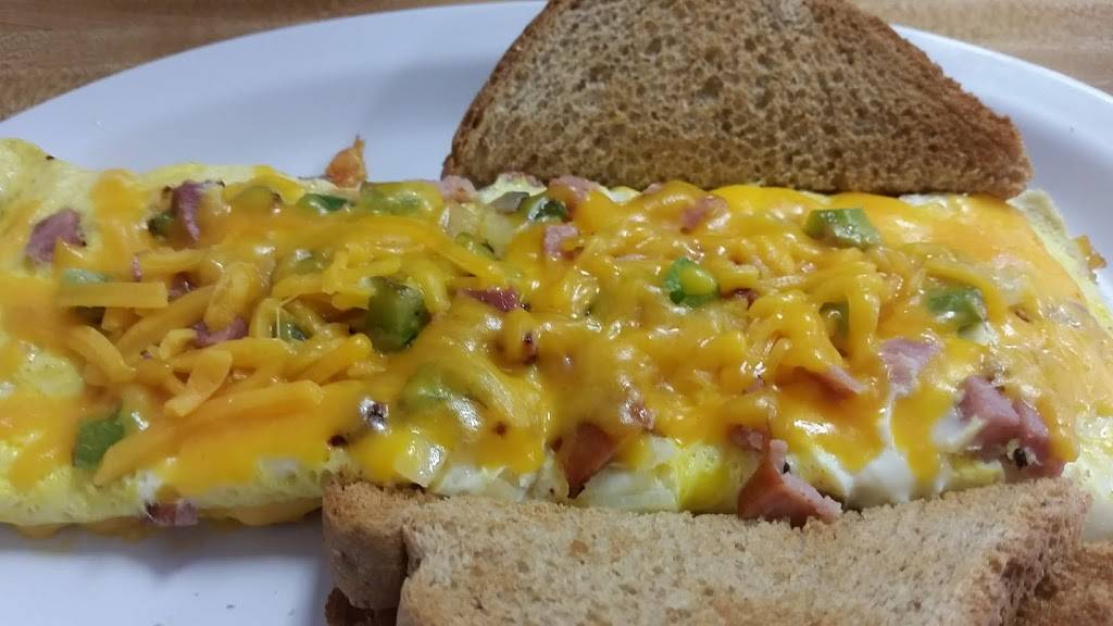 Wagon Wheel Cotterells Family Restaurant | restaurant | 1205 Fort Campbell Blvd, Clarksville, TN 37042, USA | 9315531334 OR +1 931-553-1334