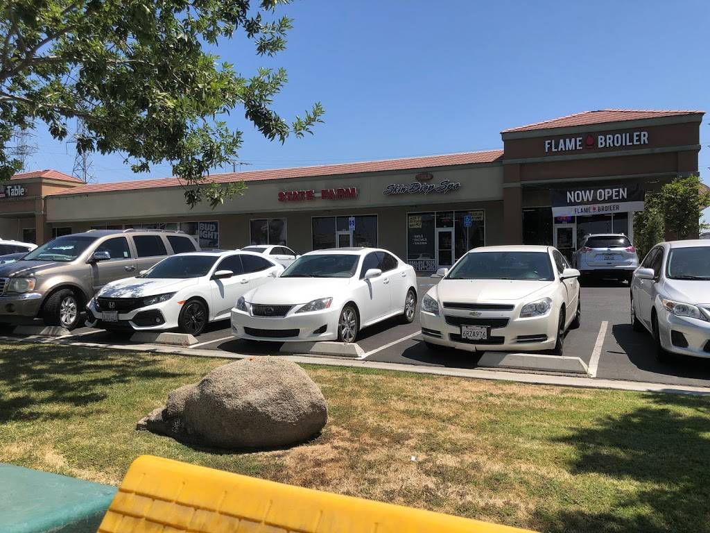 Flame Broiler | restaurant | 4200 Gosford Rd Ste. 107, Bakersfield, CA 93313, USA | 6615648522 OR +1 661-564-8522