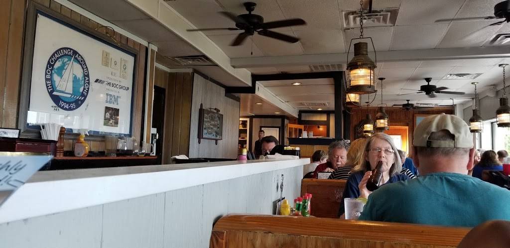 Marina Variety Store Restaurant | restaurant | 9 Lockwood Dr, Charleston, SC 29401, USA | 8437236325 OR +1 843-723-6325