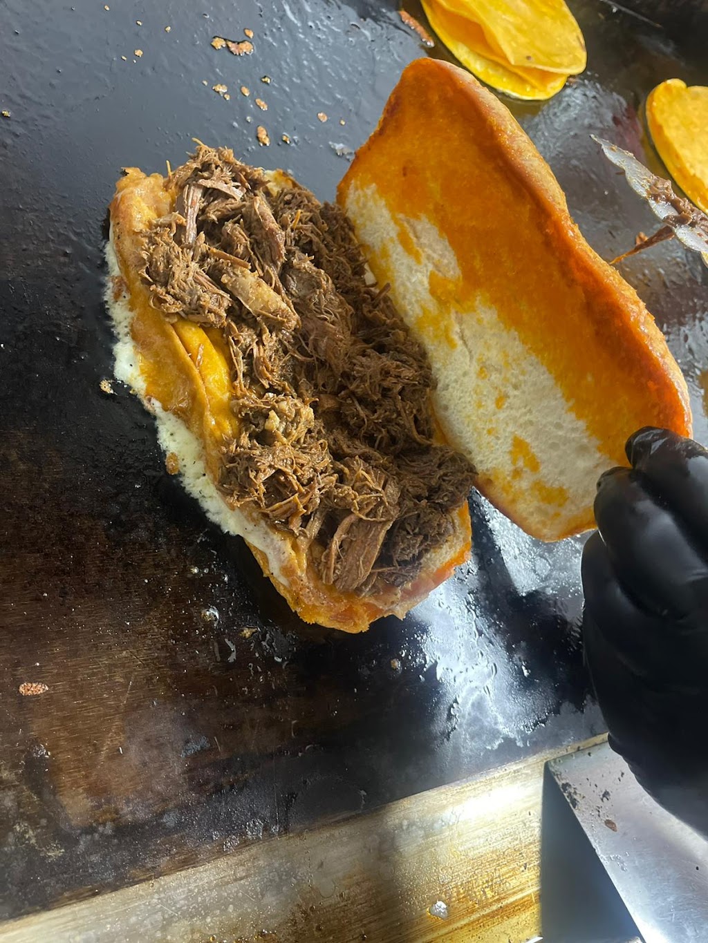 Birria el Tijuanazo | restaurant | 5655 Van Buren Boulevard suite b, Riverside, CA 92503, USA | 9517296547 OR +1 951-729-6547