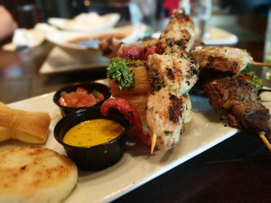 Perdigon El Sabor | restaurant | 8548 N Dale Mary Hwy #1A, Tampa, FL 33614, USA | 8139323949 OR +1 813-932-3949