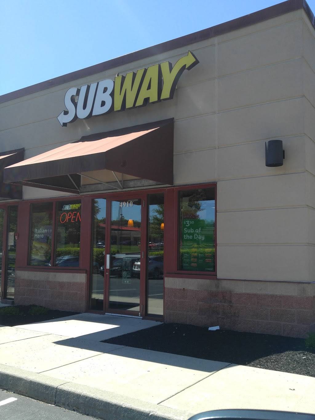Subway | restaurant | 4910 Louise Dr, Mechanicsburg, PA 17055, USA | 7177669396 OR +1 717-766-9396