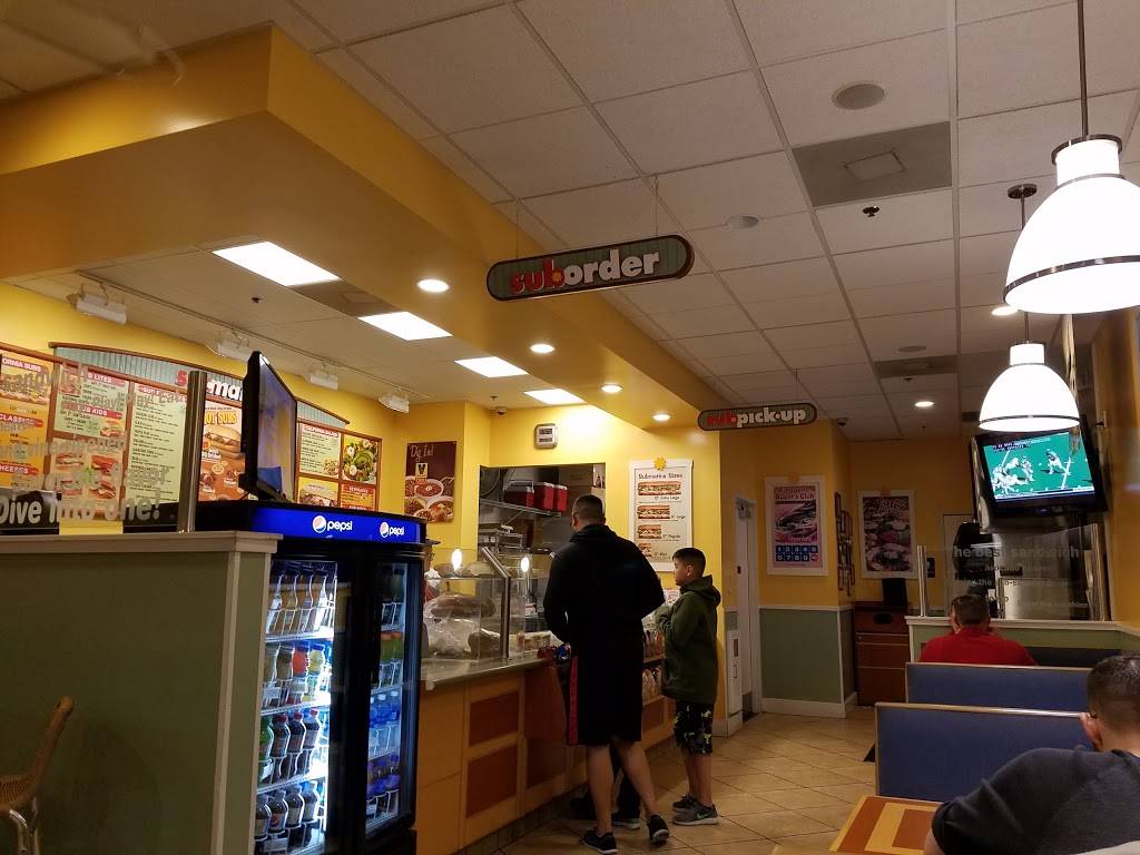 Submarina California Subs | meal takeaway | 830 W Ave L, Lancaster, CA 93534, USA | 6619498683 OR +1 661-949-8683