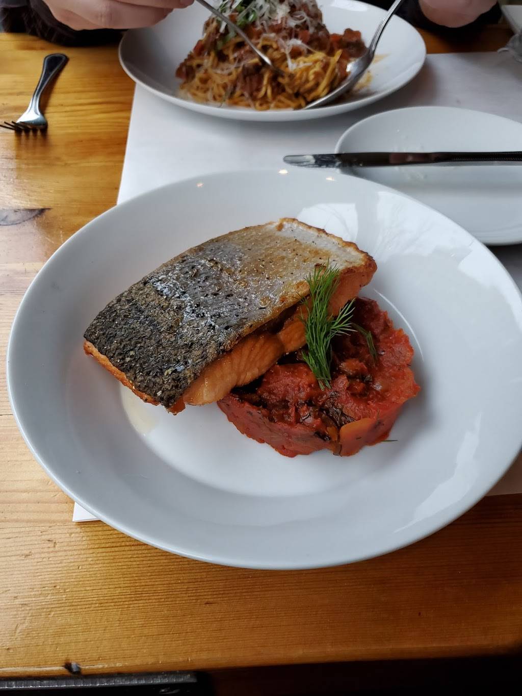 Onesto | restaurant | 221 N Broadway, Milwaukee, WI 53202, USA | 4143081600 OR +1 414-308-1600