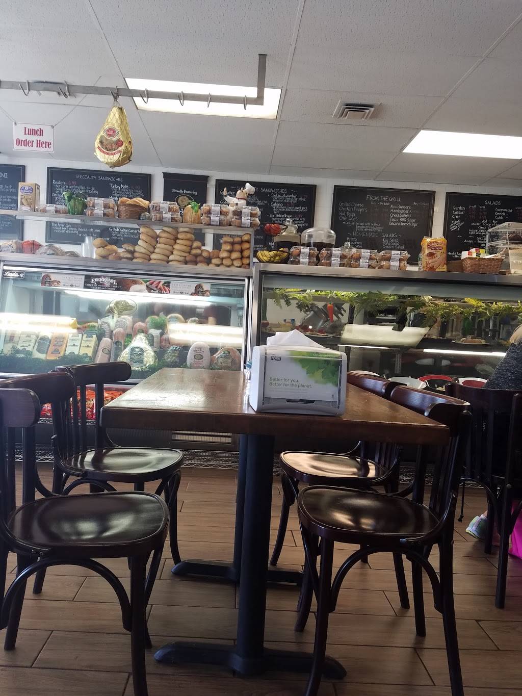 Brookfield Deli & Catering | restaurant | 782 Federal Rd, Brookfield, CT 06804, USA | 2037409449 OR +1 203-740-9449