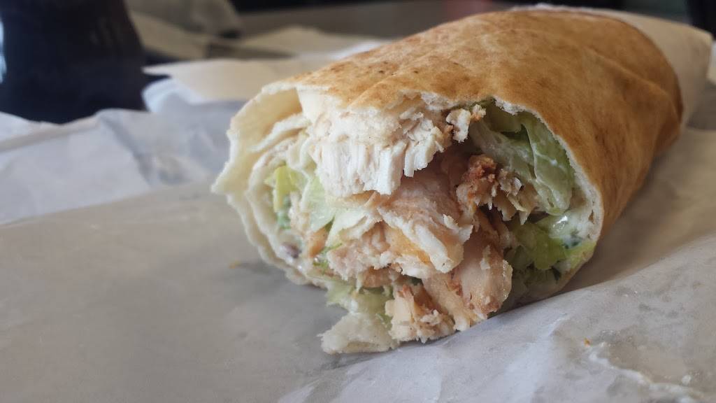 Shawarma Léoni | restaurant | 425 Boulevard la Vérendrye E, Gatineau, QC J8R 2W8, Canada | 8196636006 OR +1 819-663-6006