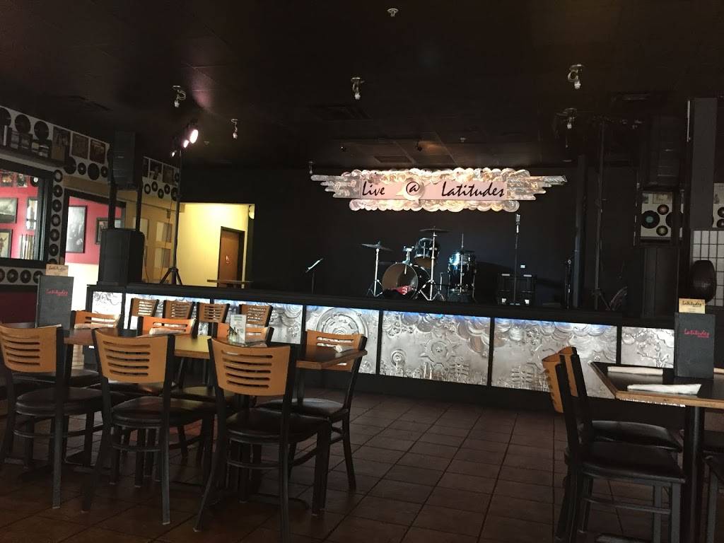 Latitudes Bar & Bistro | restaurant | 7454 Beechmont Ave, Cincinnati, OH 45255, USA | 5138279146 OR +1 513-827-9146