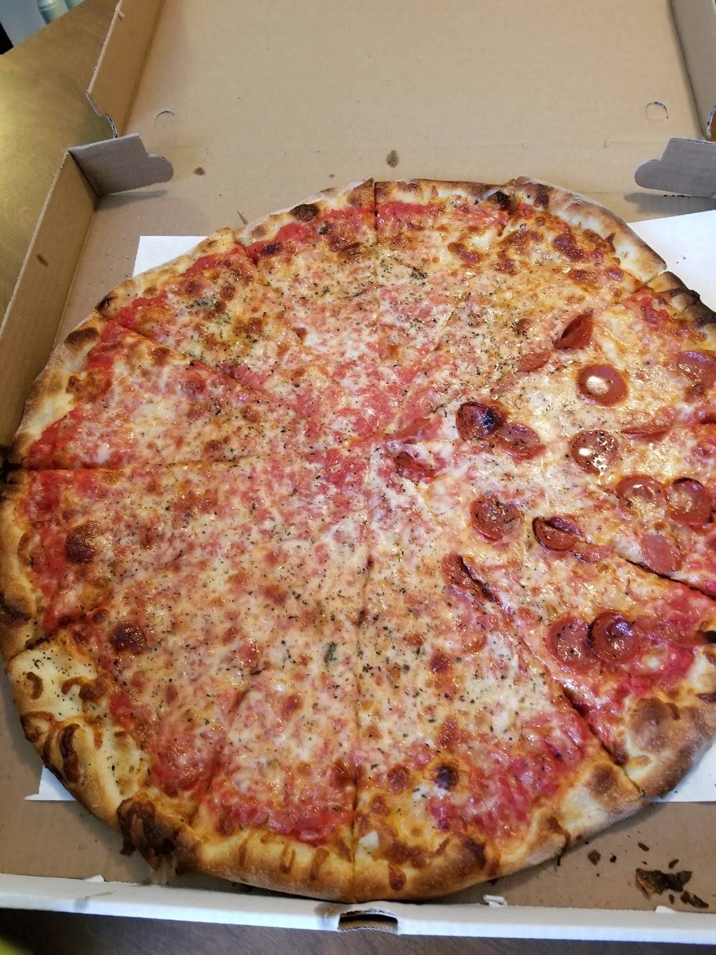 Woodbridge Pizza | restaurant | 40 Windsorville Rd, Vernon, CT 06066, USA | 8609264529 OR +1 860-926-4529