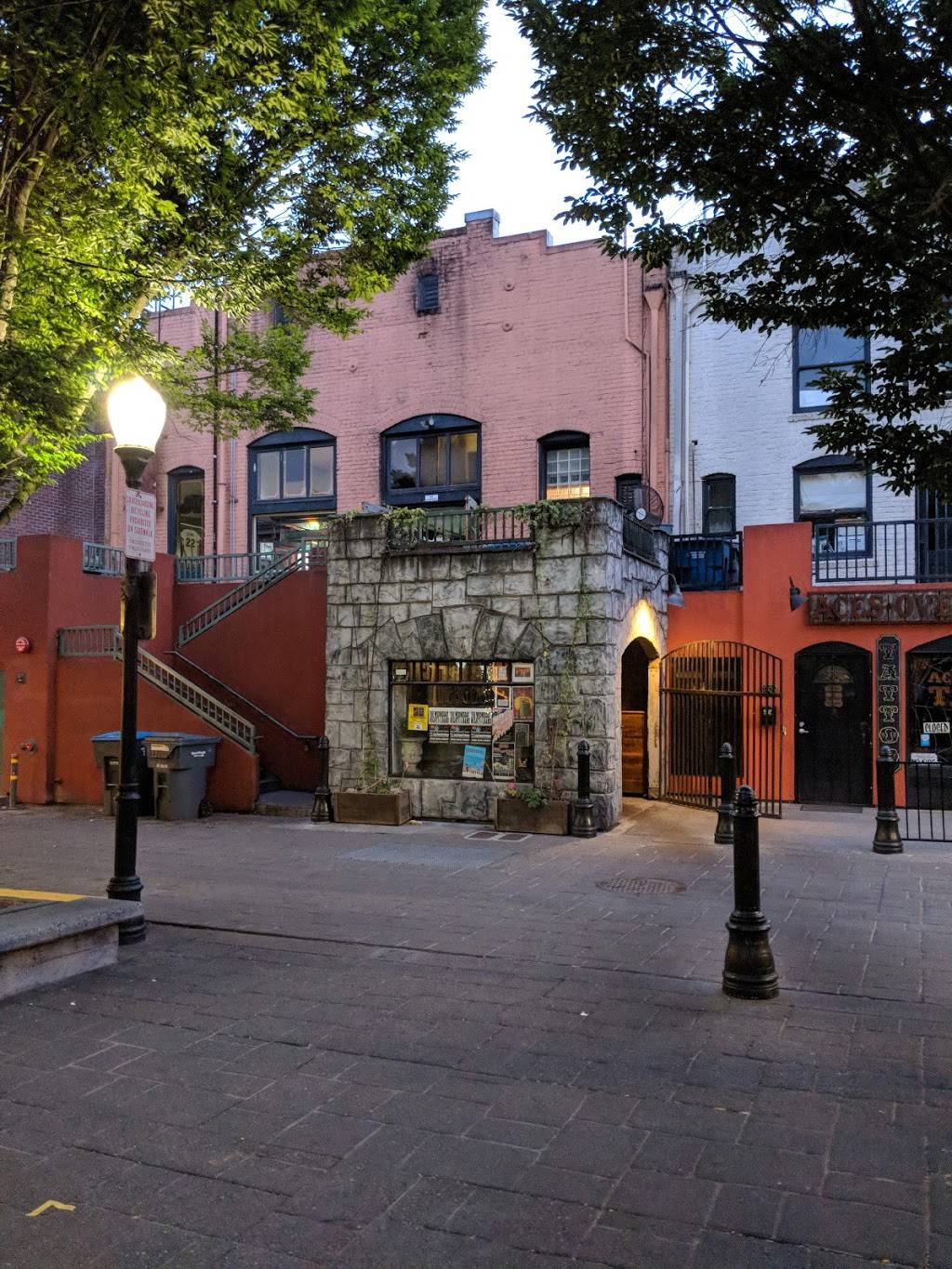 The Big Easy | night club | 128 American Alley, Petaluma, CA 94952, USA | 7077767163 OR +1 707-776-7163