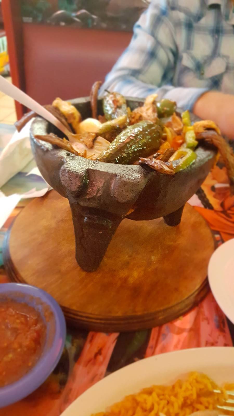 Cancun Mexican Restaurant & Cantina | restaurant | 1204 N Leroy St, Fenton, MI 48430, USA | 8103548577 OR +1 810-354-8577