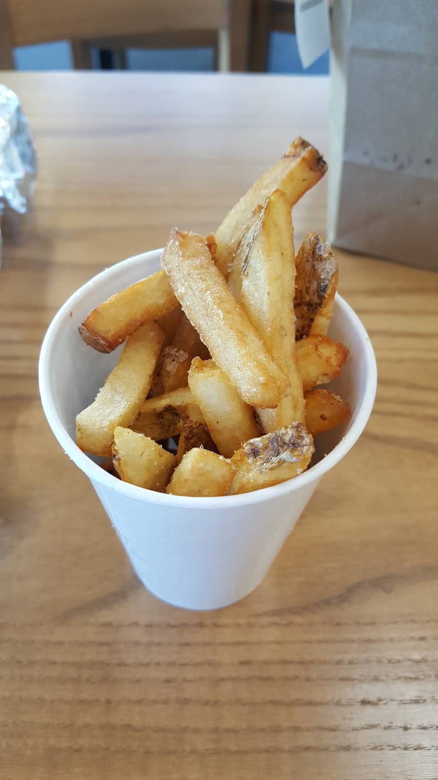 Five Guys | meal takeaway | 8944 J M Keynes Dr, Charlotte, NC 28262, USA | 7049191724 OR +1 704-919-1724