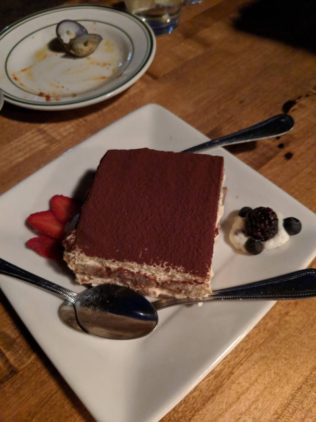 Enzos Bistro and Bar Rancho Mirage | restaurant | 70030 CA-111, Rancho Mirage, CA 92270, USA | 7603217635 OR +1 760-321-7635