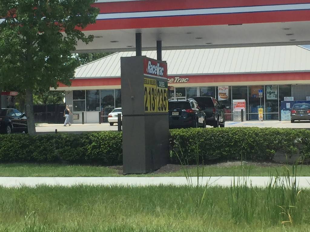 RaceTrac | bakery | 4530 FL-46, Sanford, FL 32771, USA | 4073024349 OR +1 407-302-4349