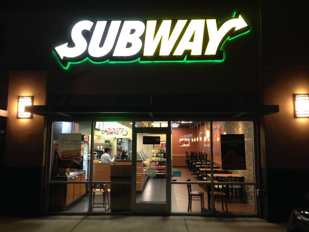 Subway | meal takeaway | 1620 Main St NW, Los Lunas, NM 87031, USA | 5058615591 OR +1 505-861-5591