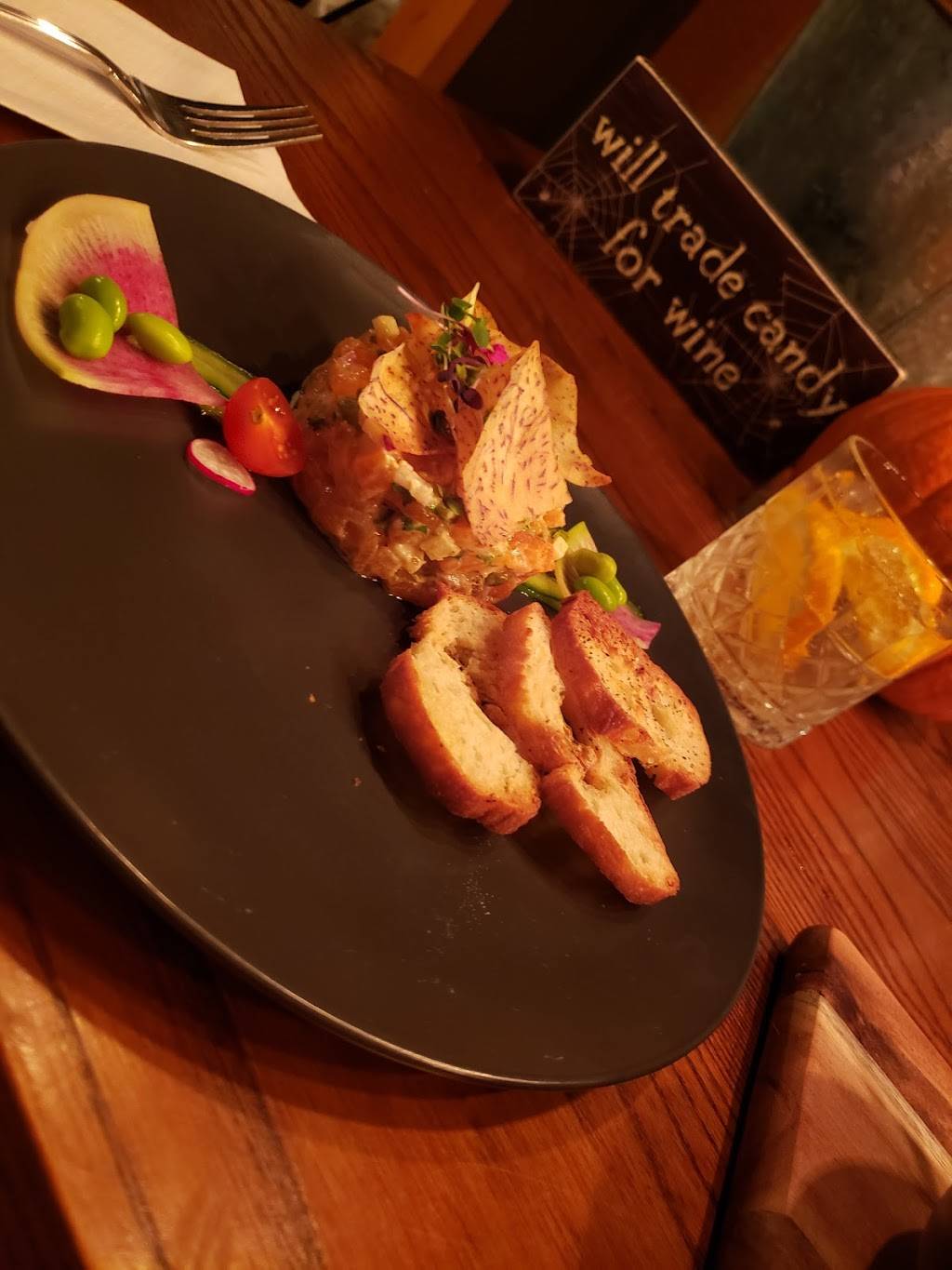 Bistro Le Sacré | restaurant | 1600 Chemin dOka porte 7, Oka, QC J0N 1E0, Canada | 4504219339 OR +1 450-421-9339