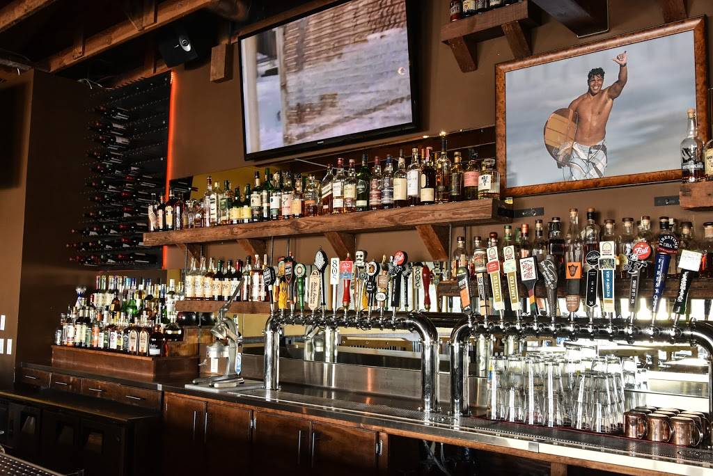 Mission Ave Bar and Grill | restaurant | 711 Mission Ave, Oceanside, CA 92054, USA | 7606372222 OR +1 760-637-2222