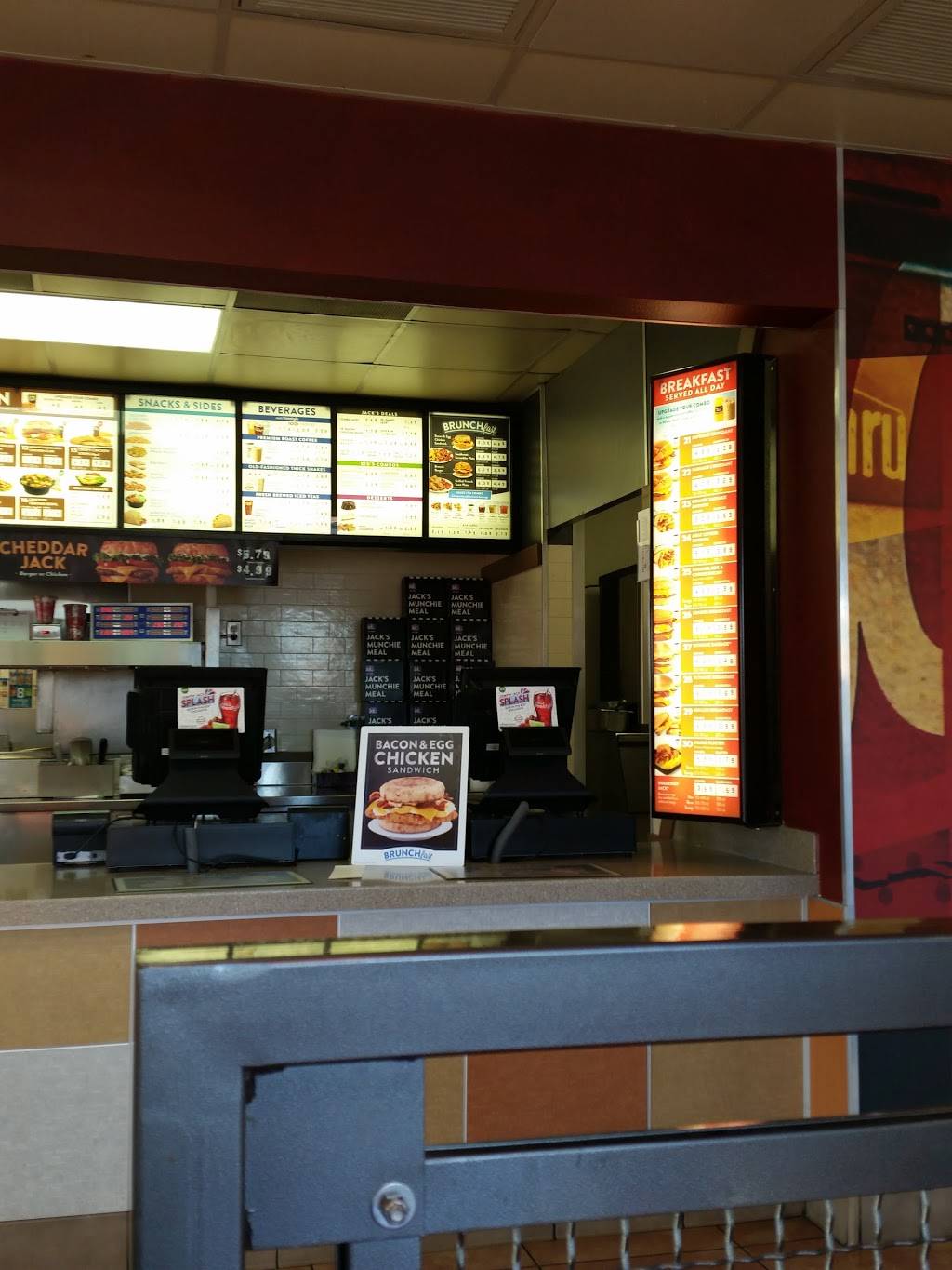 Jack in the Box | restaurant | 5320 Olive Dr, Bakersfield, CA 93308, USA | 6613933391 OR +1 661-393-3391