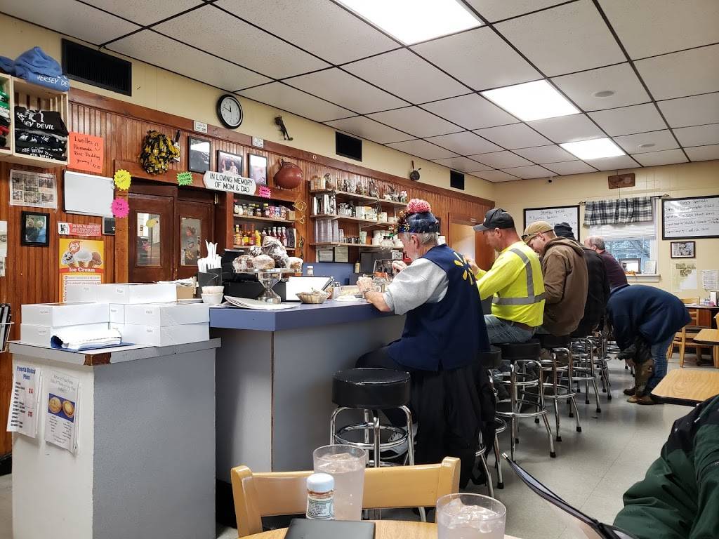 Lucilles Country Cooking | restaurant | 1496 Main St, Barnegat, NJ 08005, USA | 6096984474 OR +1 609-698-4474