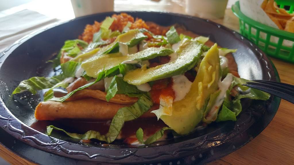 La Torta Plaza | restaurant | Blvd. Gustavo Salinas 10889, Aviacion, 22014 Tijuana, B.C., Mexico | 016646817272 OR +52 664 681 7272