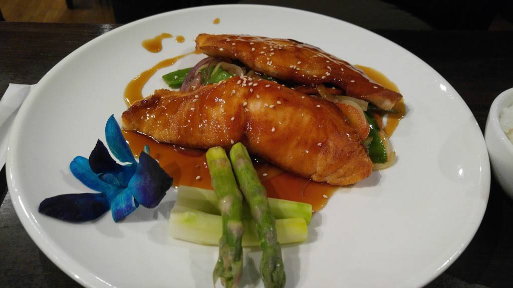 Kumo Sushi Hibachi | restaurant | 2093, 7 Elm St, New Haven, CT 06510, USA | 2035626688 OR +1 203-562-6688