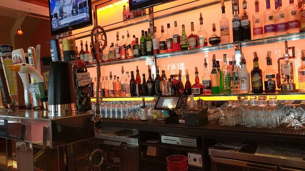 The Brickyard | restaurant | 371 Main St, Woburn, MA 01801, USA | 7819356699 OR +1 781-935-6699