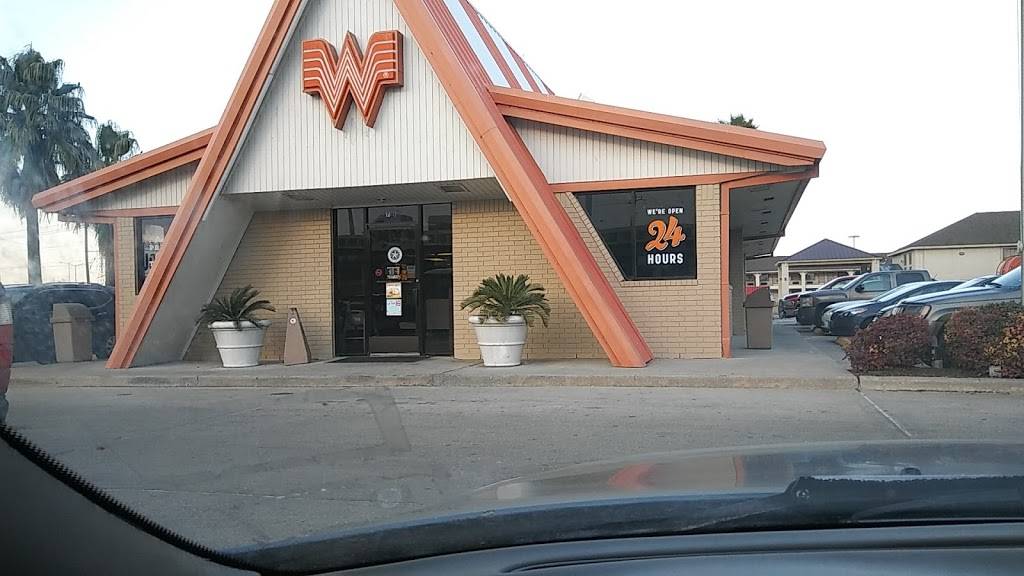Whataburger | restaurant | 7001 N Loop E Fwy, Houston, TX 77028, USA | 7136710395 OR +1 713-671-0395
