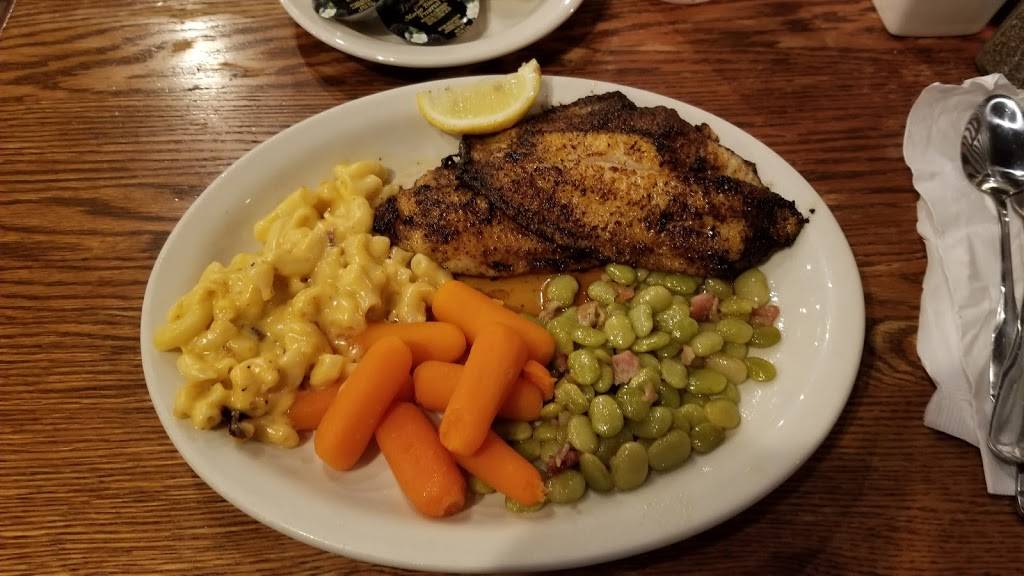 Cracker Barrel Old Country Store | restaurant | 13600 Wolfe Rd, New Freedom, PA 17349, USA | 7172354040 OR +1 717-235-4040
