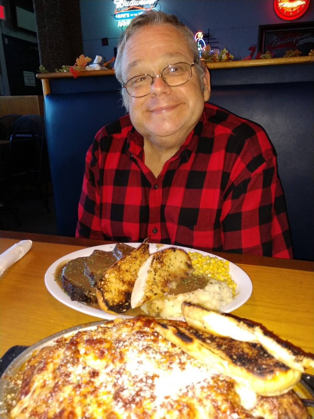 JCs Sports Bar & Grill | restaurant | 330 Howe Ave, Shelton, CT 06484, USA | 2039245821 OR +1 203-924-5821