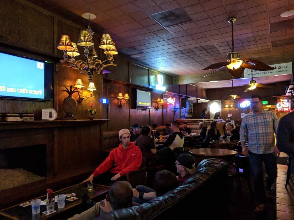 Pineapple Hill Grill | restaurant | 3418, 654 E First St, Tustin, CA 92780, USA | 7146699818 OR +1 714-669-9818