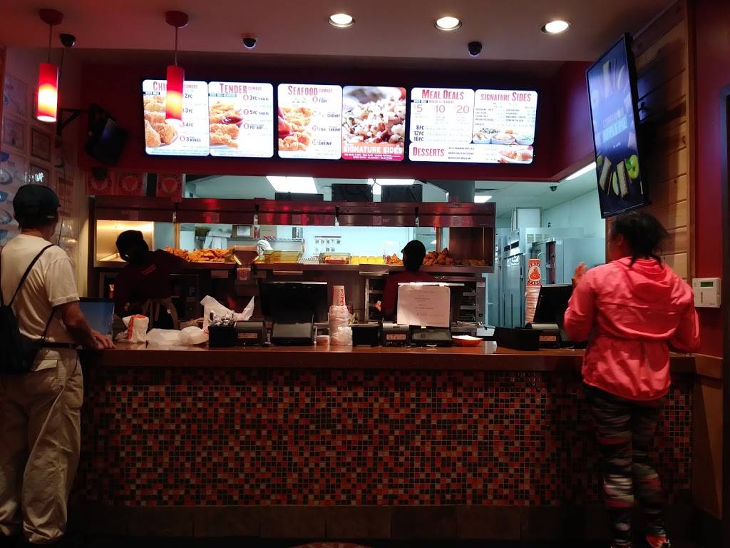 Popeyes Louisiana Kitchen | restaurant | 1516 Chestnut St, Philadelphia, PA 19102, USA | 2156658470 OR +1 215-665-8470