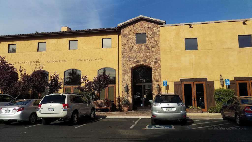 Piazza Del Pane Italian Cafe | restaurant | 799 W Palmdon Dr, Fresno, CA 93704, USA | 5592297263 OR +1 559-229-7263