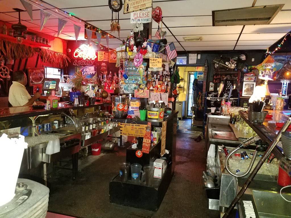 Mickeys Bar | restaurant | 350 SW 12th Ave, Pompano Beach, FL 33069, USA | 9545322998 OR +1 954-532-2998