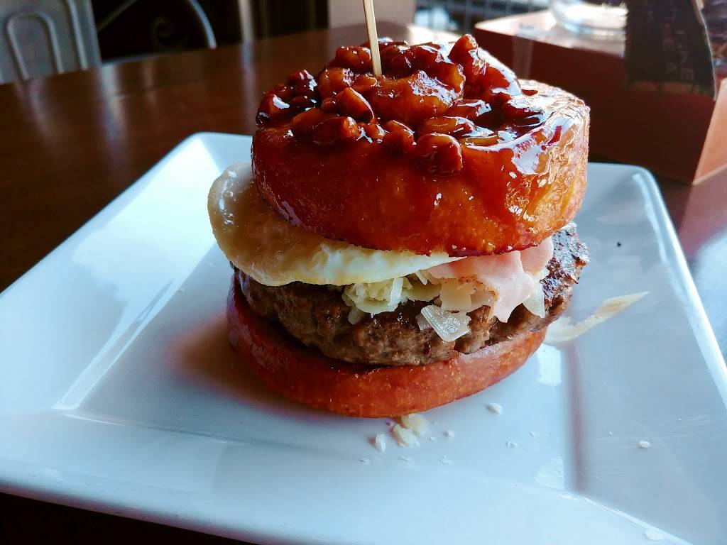 Bosscat Kitchen & Libations | restaurant | 4310 Westheimer Rd #150, Houston, TX 77027, USA | 2815011187 OR +1 281-501-1187