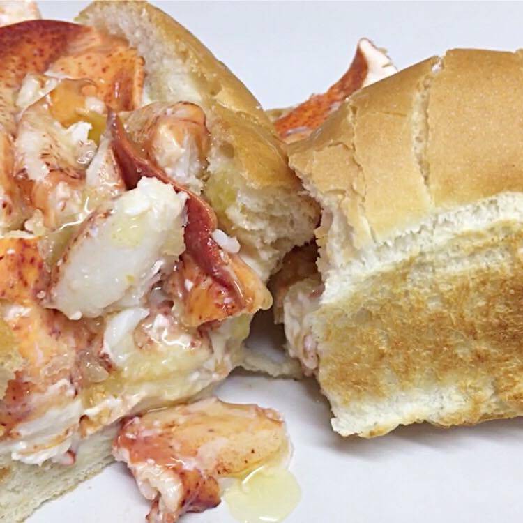 Pool Street Market | restaurant | 77 Pool St, Biddeford, ME 04005, USA | 2072829824 OR +1 207-282-9824