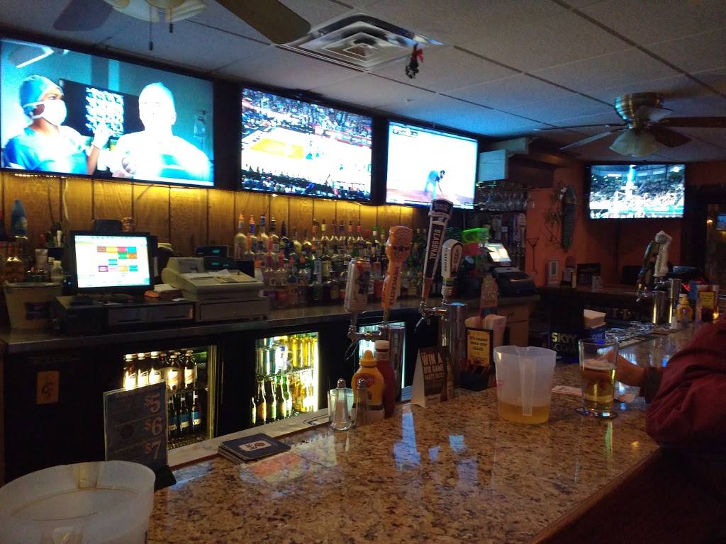 Bonnies Bar & Grill | restaurant | 22811 Lorain Rd, Cleveland, OH 44126, USA | 4407343276 OR +1 440-734-3276