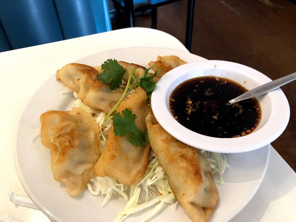 Blue Elephant Thai Cuisine | restaurant | 718 W Channel Islands Blvd, Port Hueneme, CA 93041, USA | 8053829717 OR +1 805-382-9717