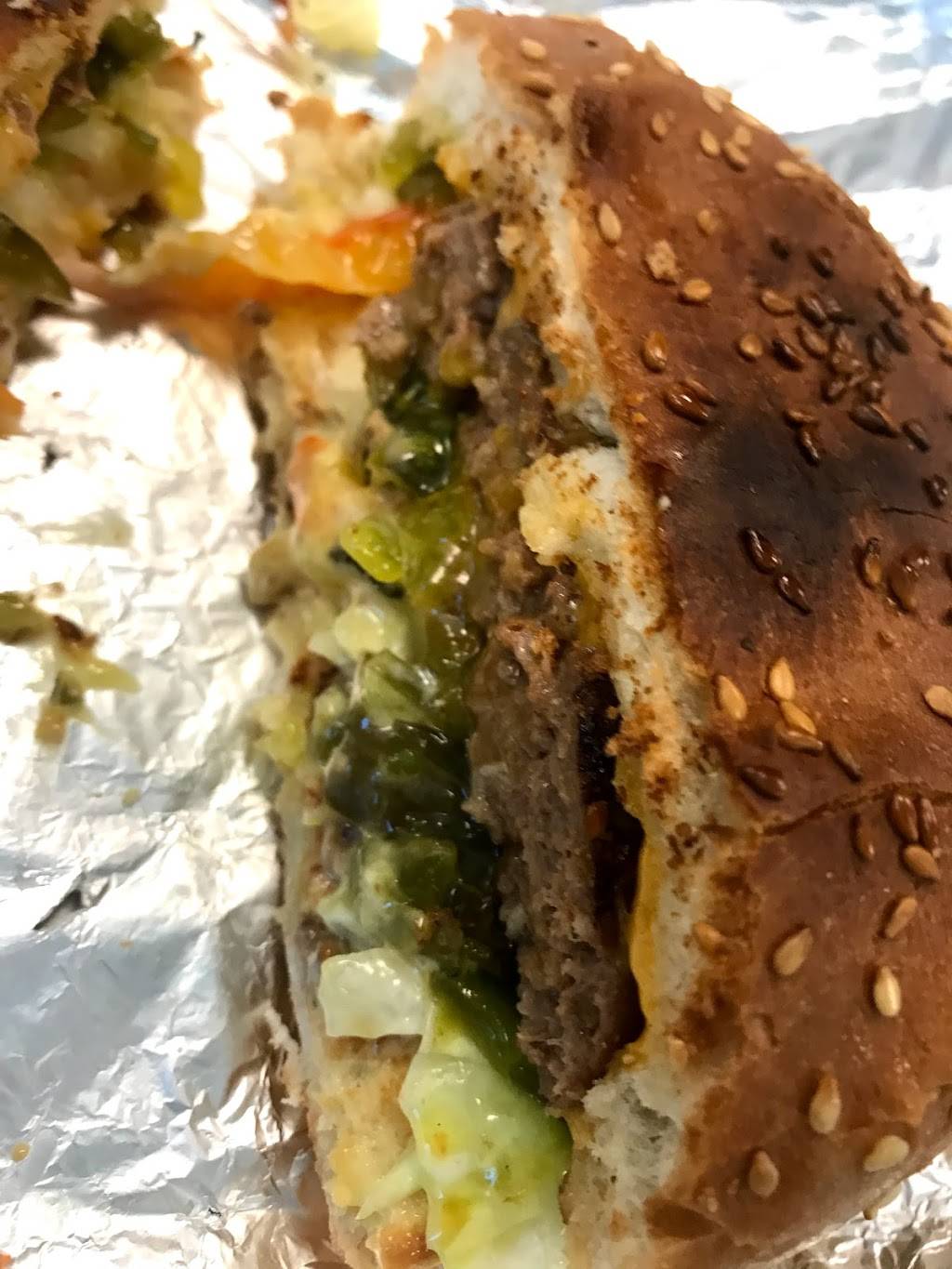 Plaka Restaurant | restaurant | 2601 Matheson Blvd E, Mississauga, ON L4W 5A8, Canada | 9056259437 OR +1 905-625-9437