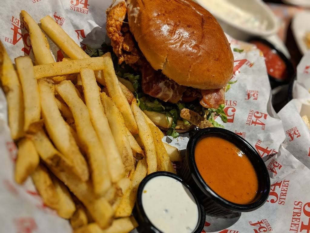 54th Street Grill & Bar | restaurant | 303 NE Englewood Rd, Kansas City, MO 64116, USA | 8164555609 OR +1 816-455-5609