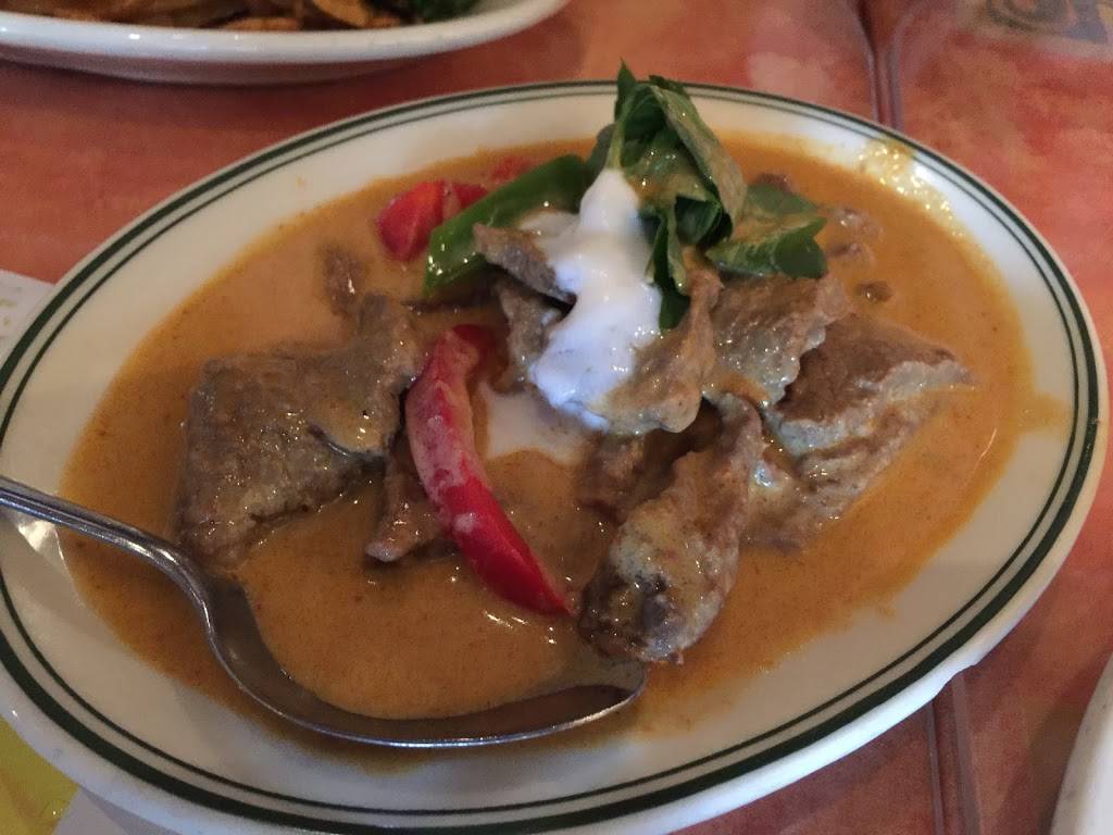 Tup Tim Thai | restaurant | 118 W Mercer St, Seattle, WA 98119, USA | 2062818833 OR +1 206-281-8833