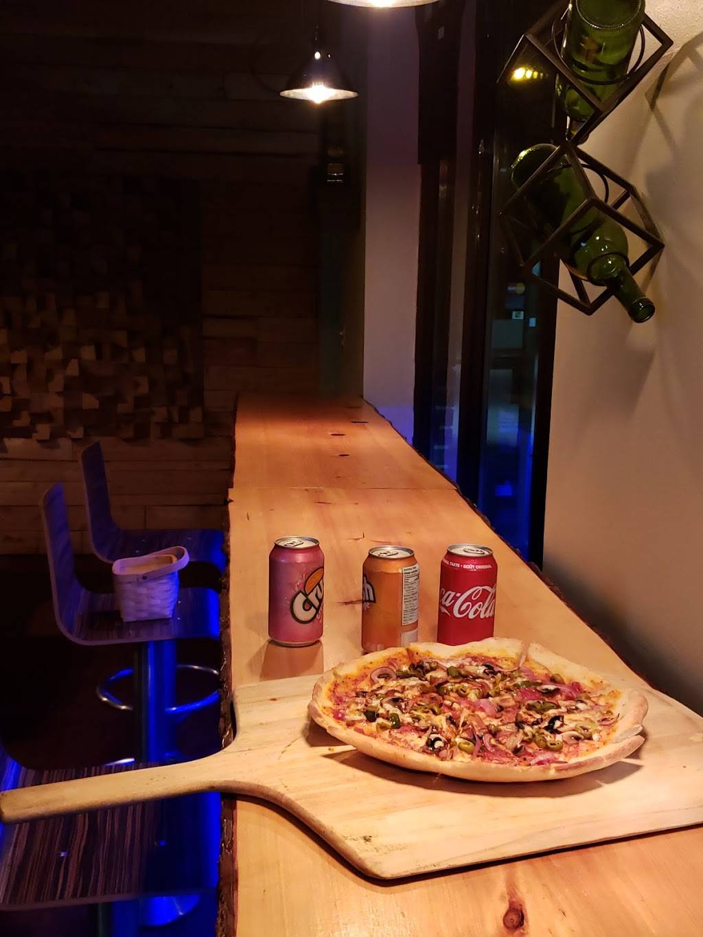 Picasso Pizza & Pasta | restaurant | 1492 Pillette Rd, Windsor, ON N8Y 3B9, Canada | 5199444899 OR +1 519-944-4899